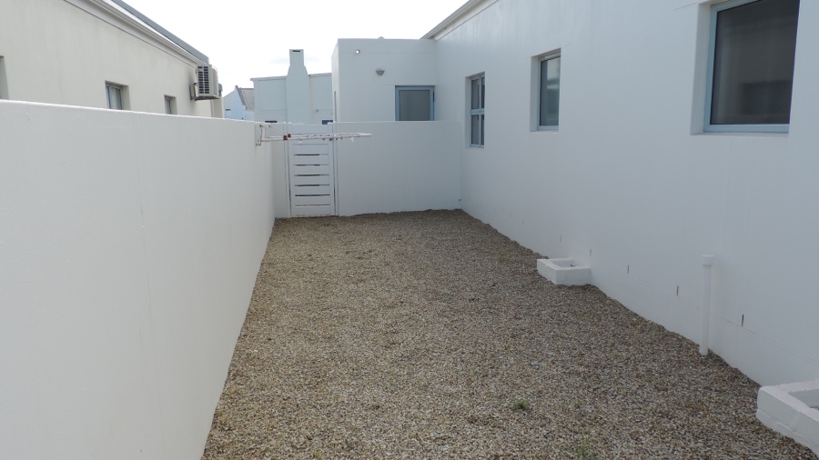 3 Bedroom Property for Sale in Blue Lagoon Western Cape